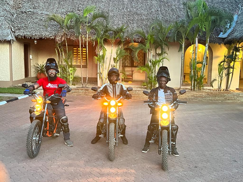 AMT MOTORCYCLE ADVENTURES_7