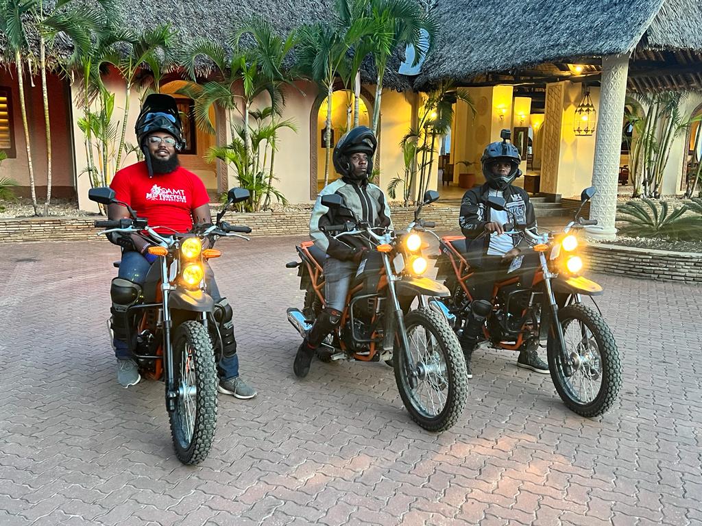 AMT MOTORCYCLE ADVENTURES_9